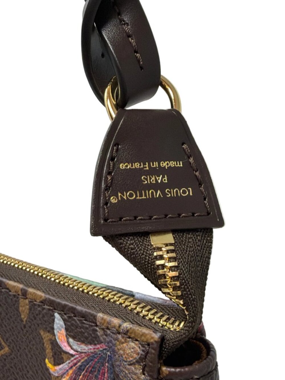 Louis Vuitton Pochette Monogram Eden Edition- With Dust Bag & Box - Picture 5 of 11